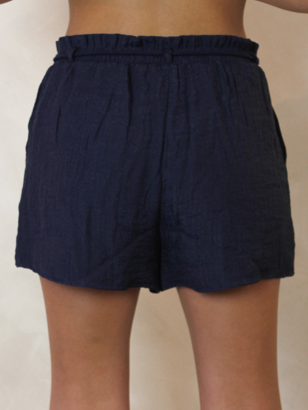 SUMMER NAVY LINEN SHORTS FOR WOMEN