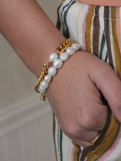 KESHI PEARL BRACELET