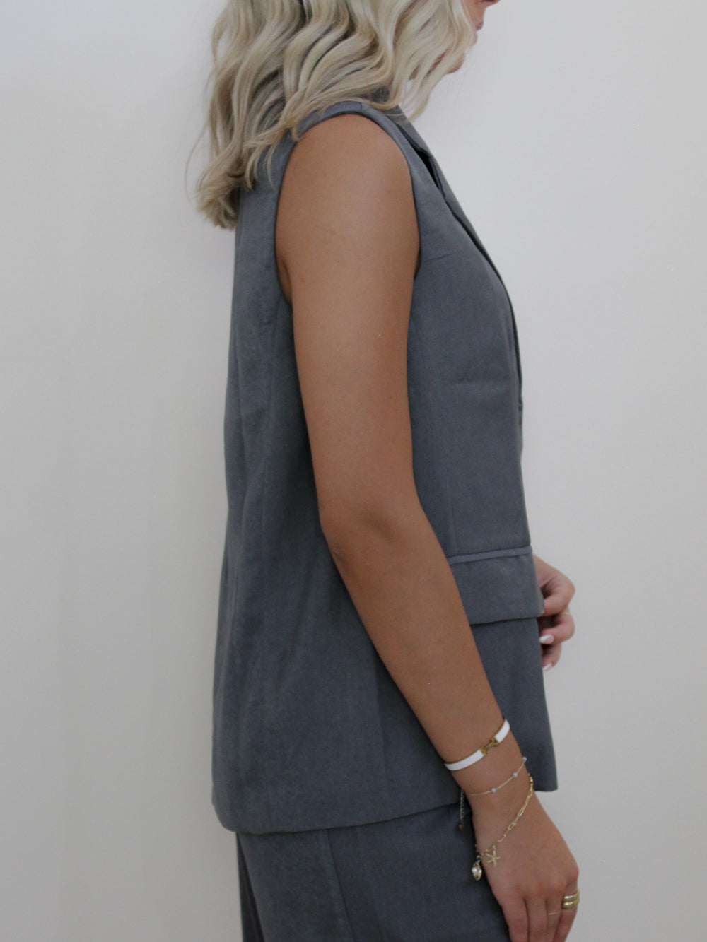 Grey Sleeveless Blazer Vest