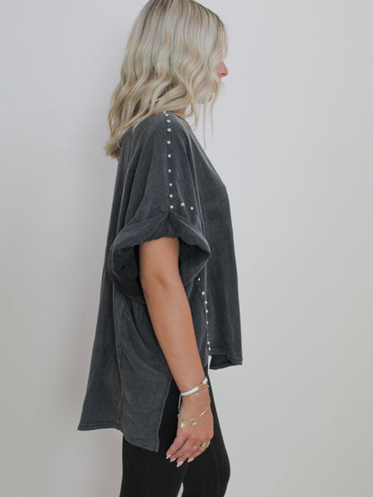 Studded oversized tee with rolled sleeves 