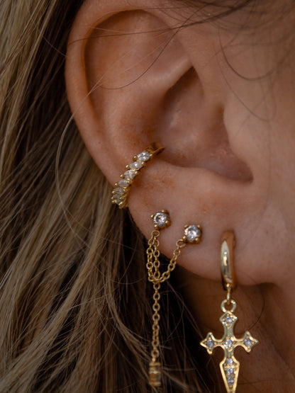 Girl with gold earring stack | Gold Earring stack inspo