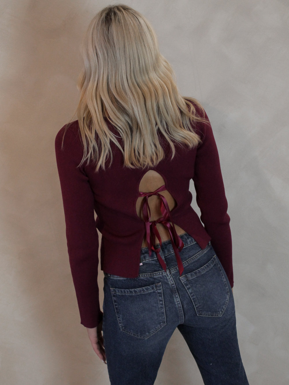 Bow Detail Sweater in Burgundy 