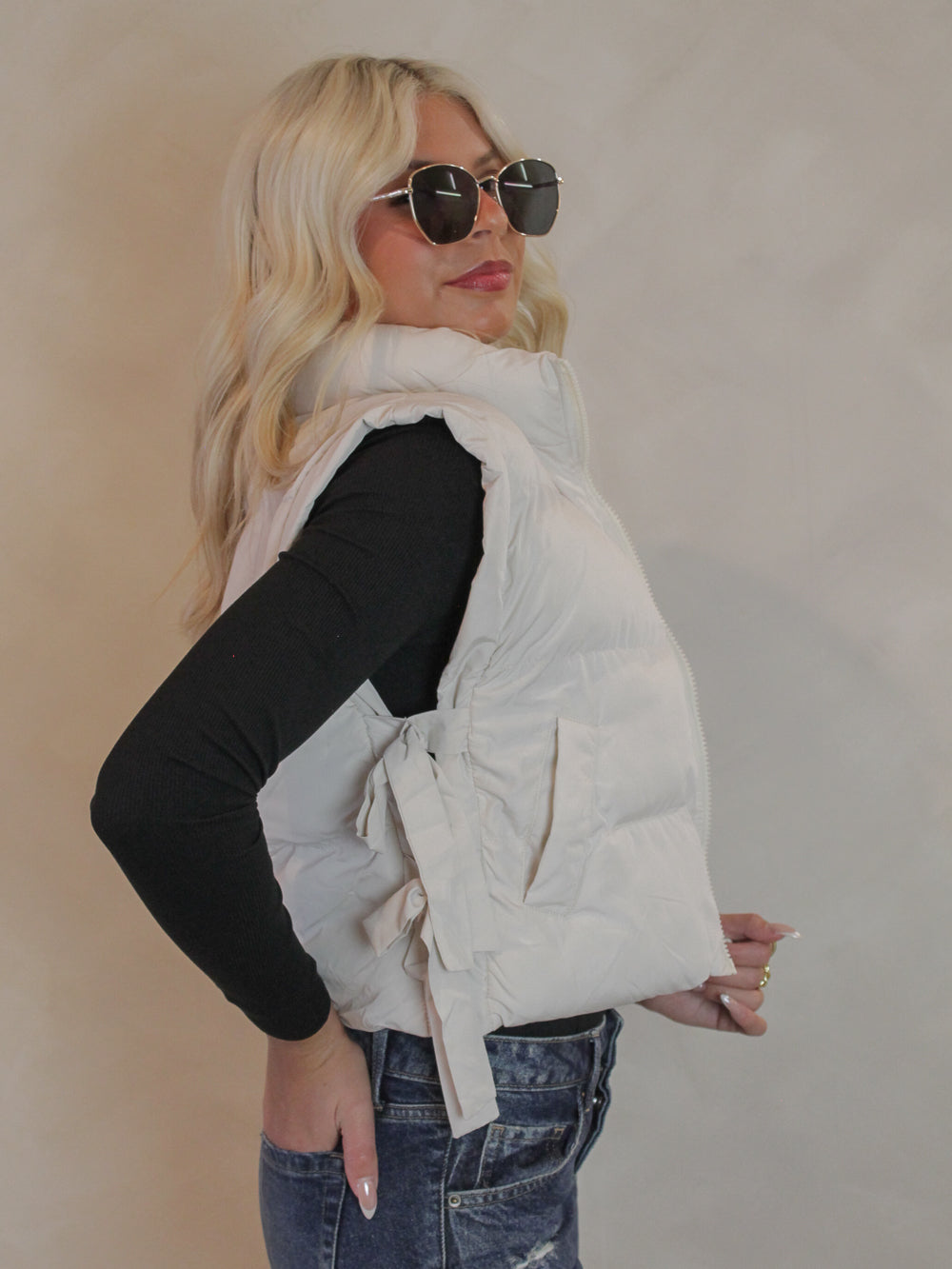 Bow Puffer Vest in Bone White 