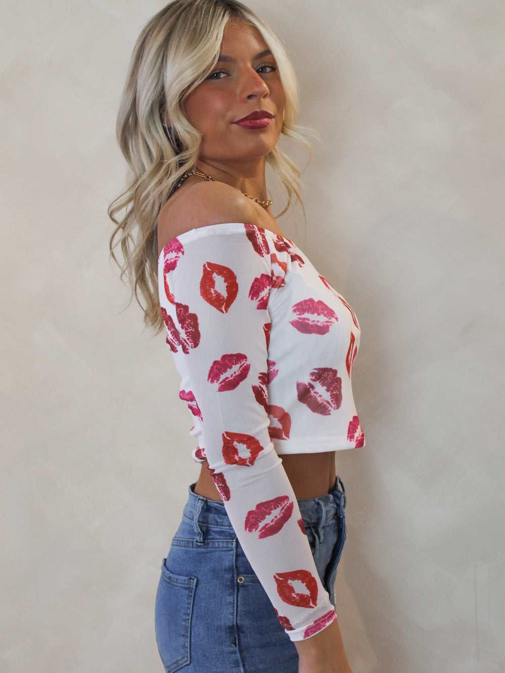 Lip print off the shoulder top 