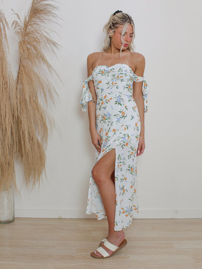 Floral strapless dress with slit 